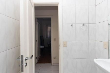 Casa à venda com 560m², 7 quartos e 6 vagas Casa à venda com 560m², 7 quartos e 6 vagasBanheiro de serviço