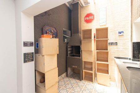 Casa à venda com 560m², 7 quartos e 6 vagas Casa à venda com 560m², 7 quartos e 6 vagasCozinha 2