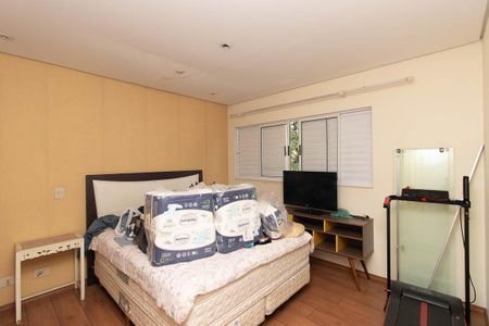 Casa à venda com 560m², 7 quartos e 6 vagas Casa à venda com 560m², 7 quartos e 6 vagasQuarto Suíte 3