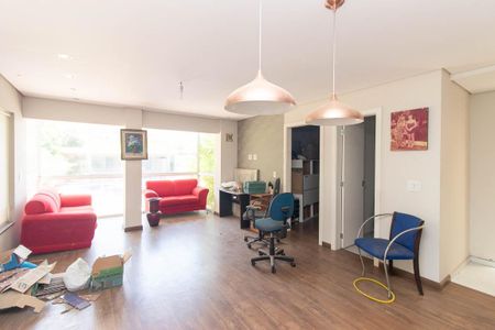 Casa à venda com 560m², 7 quartos e 6 vagas Casa à venda com 560m², 7 quartos e 6 vagasSala 3