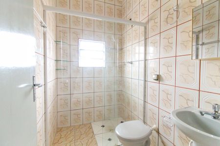 Casa para alugar com 113m², 2 quartos e 2 vagasBanheiro 1