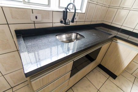 Casa para alugar com 113m², 2 quartos e 2 vagasCozinha