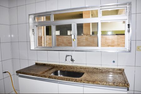 Casa para alugar com 160m², 3 quartos e 2 vagas