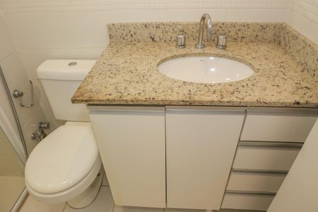 Apartamento para alugar com 170m², 3 quartos e 3 vagas Apartamento para alugar com 170m², 3 quartos e 3 vagasBanheiro da Suíte 3