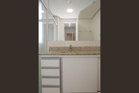 Apartamento para alugar com 170m², 3 quartos e 3 vagas Apartamento para alugar com 170m², 3 quartos e 3 vagasBanheiro da Suíte 1