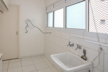 Apartamento para alugar com 170m², 3 quartos e 3 vagas Apartamento para alugar com 170m², 3 quartos e 3 vagasÁrea de Serviço