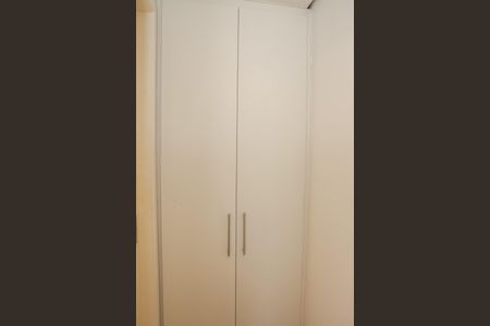 Apartamento para alugar com 170m², 3 quartos e 3 vagas Apartamento para alugar com 170m², 3 quartos e 3 vagasSuíte 2