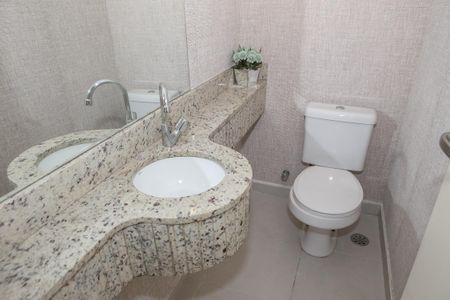 Apartamento para alugar com 170m², 3 quartos e 3 vagas Apartamento para alugar com 170m², 3 quartos e 3 vagasLavabo
