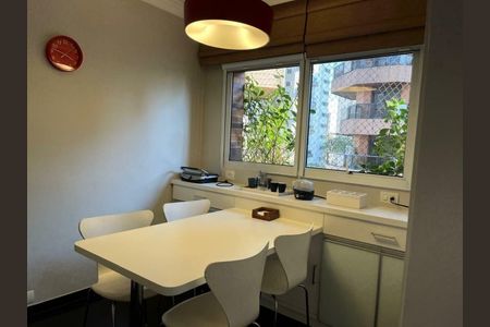 Apartamento à venda com 4 quartos, 300m² em Vila Andrade, São Paulo