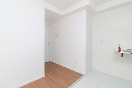 Sala de apartamento para alugar com 2 quartos, 40m² em Jardim Germania, São Paulo