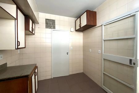 Apartamento à venda com 190m², 4 quartos e 2 vagasCozinha