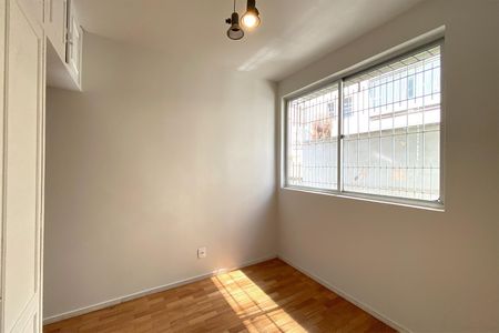 Apartamento à venda com 190m², 4 quartos e 2 vagasQuarto 3