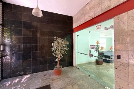 Apartamento à venda com 190m², 4 quartos e 2 vagasÁrea comum - Hall