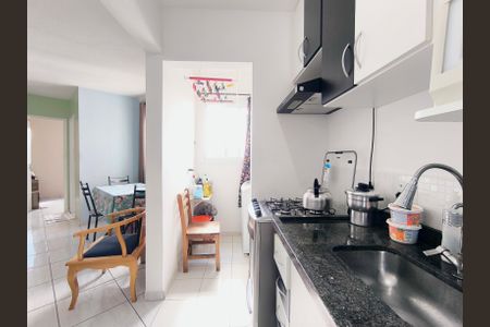 Apartamento à venda com 49m², 2 quartos e 1 vagaCozinha e Área de Serviço