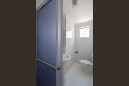 Apartamento para alugar com 126m², 3 quartos e 2 vagas Apartamento para alugar com 126m², 3 quartos e 2 vagasBanheiro da suíte