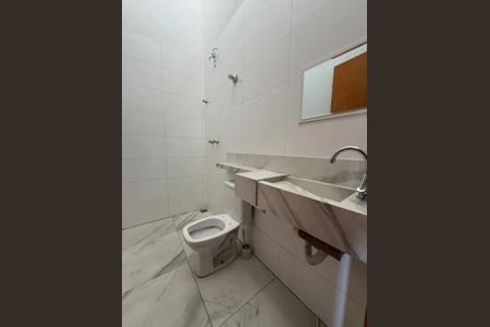 Casa para alugar com 105m², 3 quartos e 2 vagasBanheiro