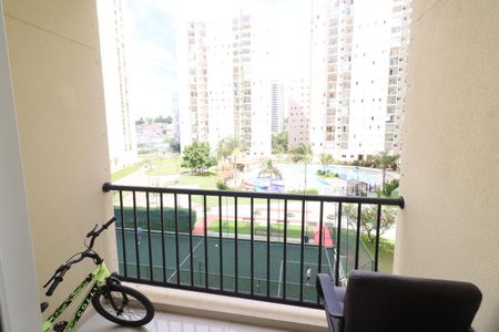 Apartamento à venda com 57m², 2 quartos e 1 vagaSala