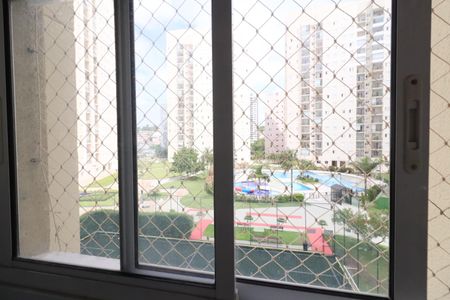 Apartamento à venda com 57m², 2 quartos e 1 vagaCozinha e Área de Serviço
