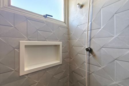 Apartamento à venda com 57m², 2 quartos e 1 vaga Apartamento à venda com 57m², 2 quartos e 1 vagaBanheiro