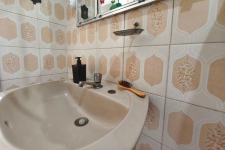 Casa à venda com 100m², 2 quartos e 1 vagaBanheiro Social