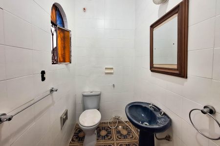 Casa para alugar com 360m², 6 quartos e 10 vagasBanheiro da Suíte 1