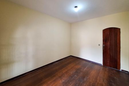 Casa para alugar com 360m², 6 quartos e 10 vagasQuarto 2