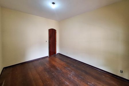 Casa para alugar com 360m², 6 quartos e 10 vagasQuarto 2