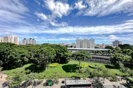 Apartamento para alugar com 49m², 2 quartos e 1 vaga Apartamento para alugar com 49m², 2 quartos e 1 vagaVista do Quarto 2