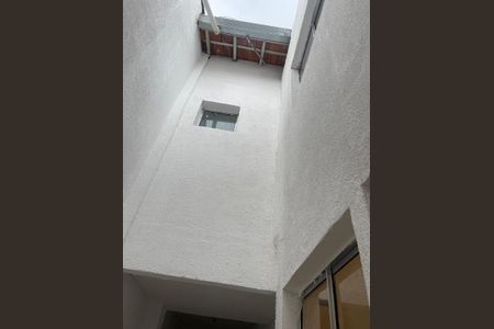 Casa à venda com 152m², 4 quartos e 2 vagasFoto 01