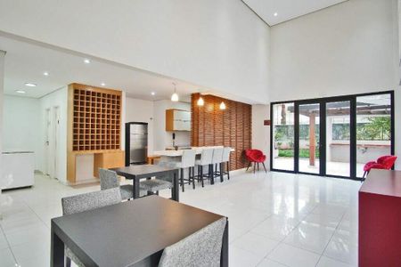 Apartamento à venda com 184m², 3 quartos e 4 vagas
