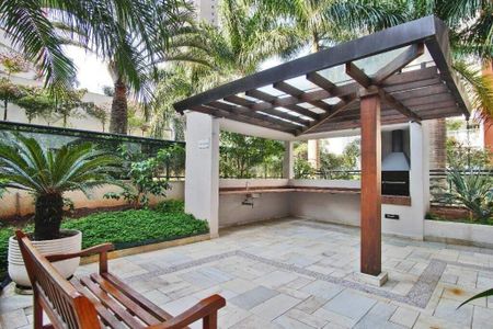 Apartamento à venda com 184m², 3 quartos e 4 vagas