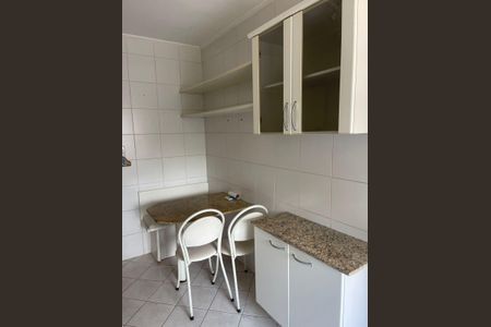 Apartamento para alugar com 98m², 3 quartos e sem vagaCozinha