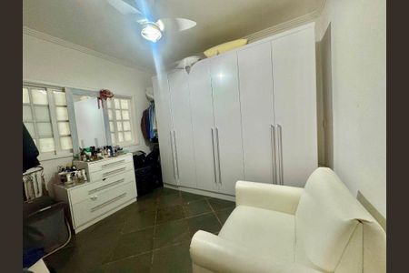 Casa à venda com 4 quartos, 140m² em Várzea das Moças, Niterói