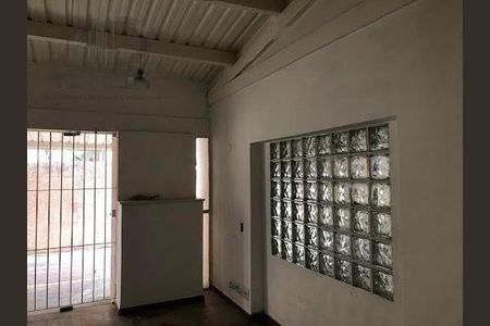 Casa à venda com 240m², 4 quartos e 4 vagas