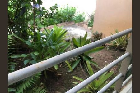 Casa à venda com 240m², 4 quartos e 4 vagas