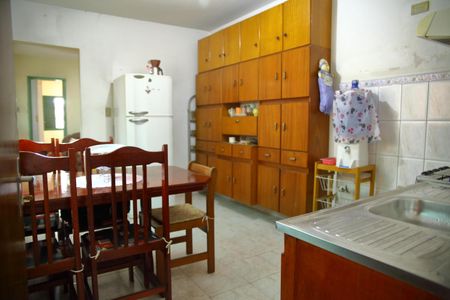 Casa à venda com 100m², 4 quartos e 1 vagaCozinha Casa 1 