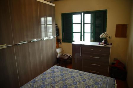 Casa à venda com 100m², 4 quartos e 1 vagaQuarto  - casa 1 