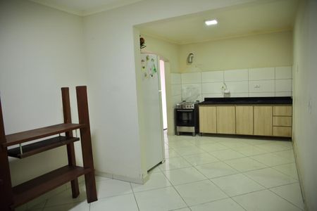 Casa à venda com 100m², 4 quartos e 1 vaga Cozinha casa 2 
