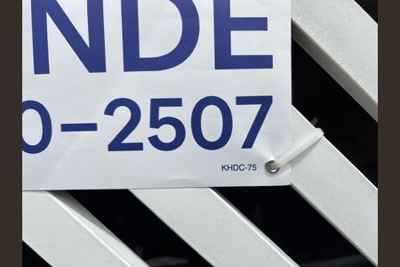 Casa à venda com 100m², 4 quartos e 1 vaga Casa à venda com 100m², 4 quartos e 1 vagaCod de placa