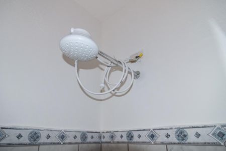 Banheiro de apartamento para alugar com 1 quarto, 61m² em Bela Vista, São Paulo