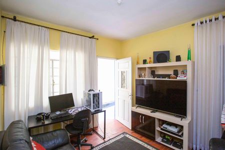Sala de casa à venda com 3 quartos, 60m² em Campanário, Diadema