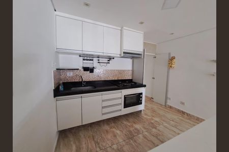 Casa à venda com 112m², 3 quartos e 2 vagas Casa à venda com 112m², 3 quartos e 2 vagasCozinha