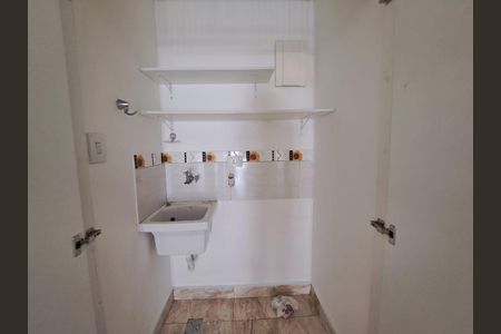 Casa à venda com 112m², 3 quartos e 2 vagas Casa à venda com 112m², 3 quartos e 2 vagasÁrea de Serviço