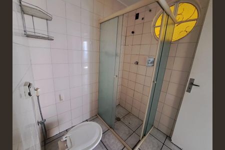 Casa à venda com 112m², 3 quartos e 2 vagas Casa à venda com 112m², 3 quartos e 2 vagasBanheiro 2