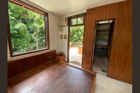 Casa à venda com 3 quartos, 500m² em Freguesia (Jacarepaguá), Rio de Janeiro