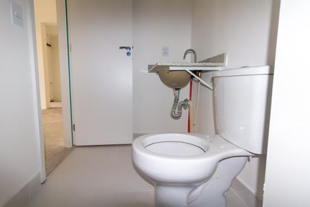 Apartamento à venda com 68m², 2 quartos e 1 vagaBanheiro 2