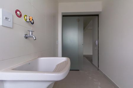 Apartamento à venda com 68m², 2 quartos e 1 vagaÁrea de Serviço