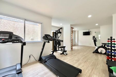 Apartamento à venda com 33m², 2 quartos e sem vaga Apartamento à venda com 33m², 2 quartos e sem vagaÁrea comum - Academia