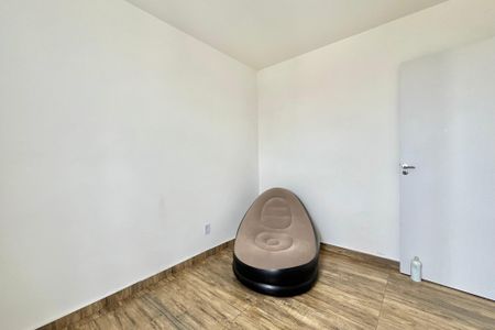 Quarto 1 de apartamento à venda com 2 quartos, 33m² em Jardim Itacolomi, São Paulo