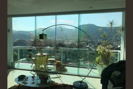 Casa à venda com 4 quartos, 285m² em Taquara, Rio de Janeiro